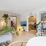 Great Central Walking Distance To Metro דירה *