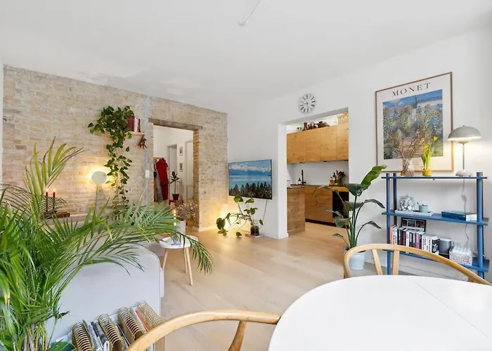 Great Central Walking Distance To Metro Lägenhet *